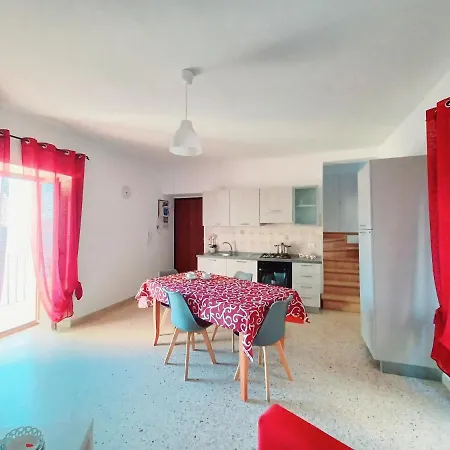 Un Oblo Sul Mare Apartmán *